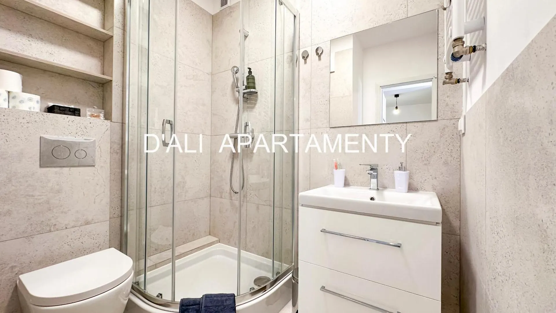 Bulgarska Komfortowy Apartament Z Trzema Sypialniami I Trzema Lazienkami Oraz Dwoma Miejscami Parkingowymi 波兹南 0*,