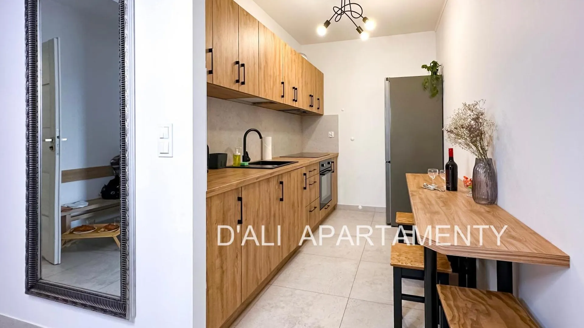 Bulgarska Komfortowy Apartament Z Trzema Sypialniami I Trzema Lazienkami Oraz Dwoma Miejscami Parkingowymi Poznan 0*,